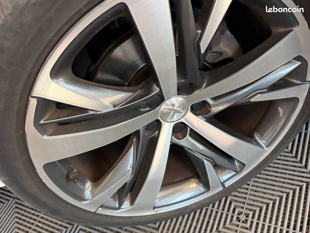 PEUGEOT RCZ 1.6 THP 155ch (image 22)