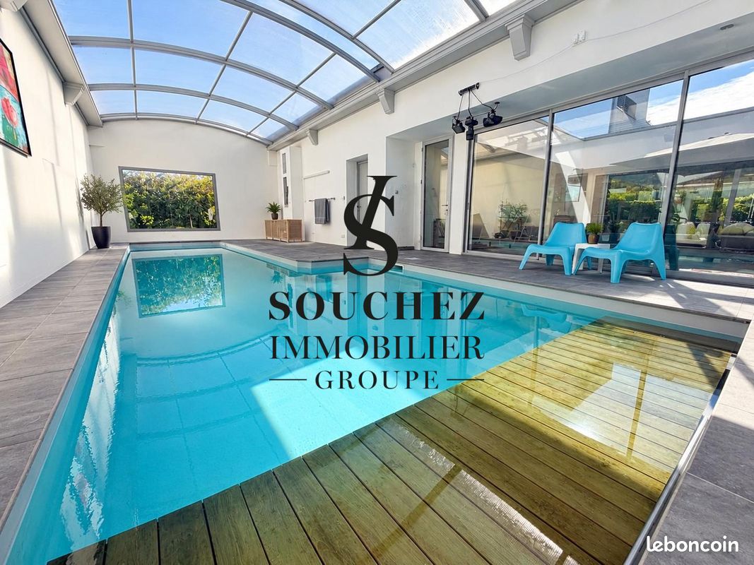 Maison 7 pièces 255 m² · à Anzin-Saint-Aubin · 255 m² · 1 039 500 €