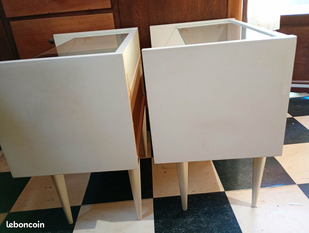 URGENT A SAISIR AVANT LE 19 SEPTEMBRE Lot de 2 tables de chevet bois laqué blanc crème (image 6)