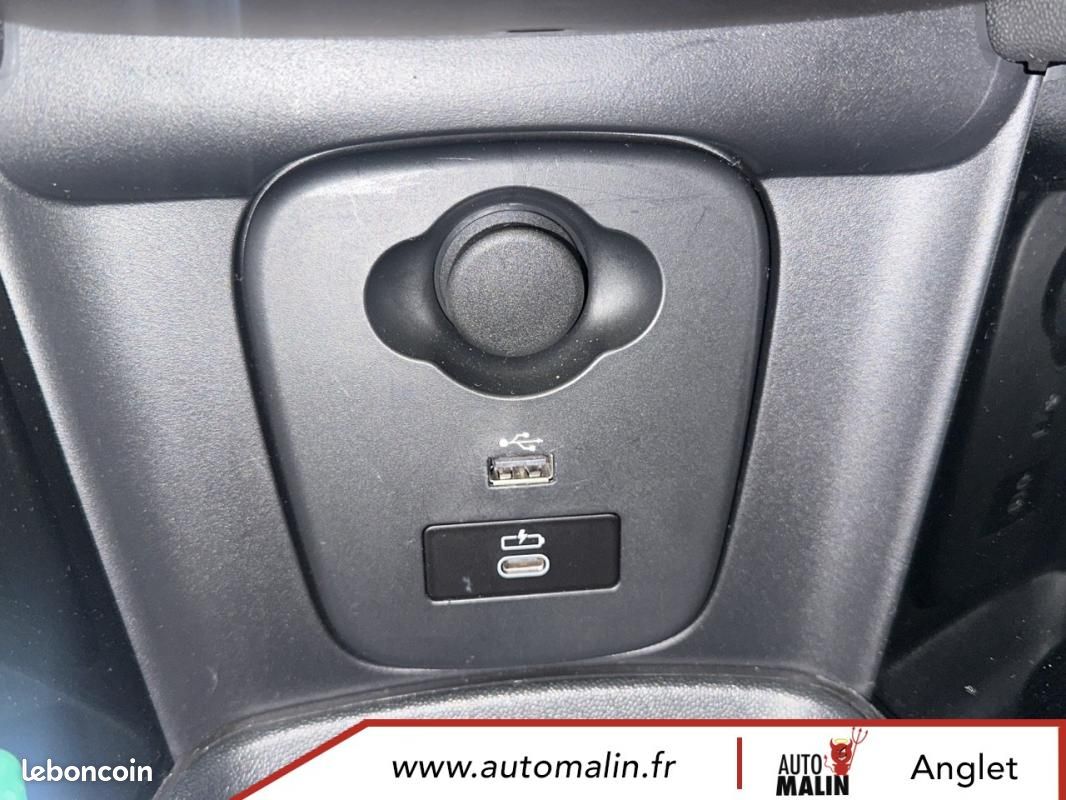 Mini 5 portes HATCH F55 LCI II Cooper 136 ch DKG7 Edition Premium Plus (image 38)