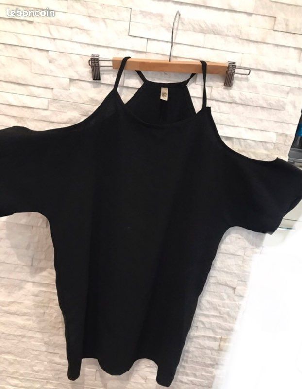 Robe noir pour l’été (image 1)