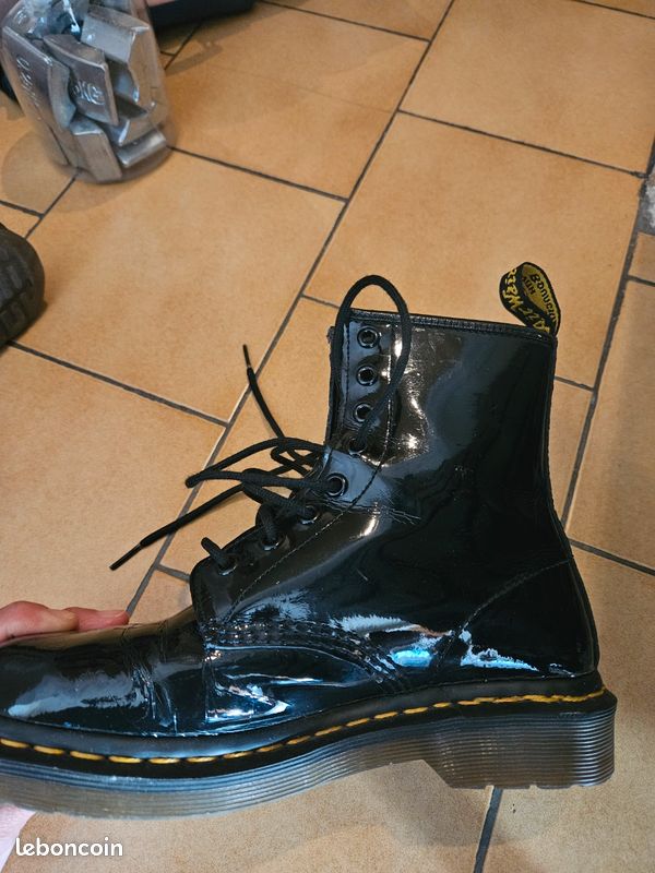 Dr martens 1460w noir vernies Chaussures