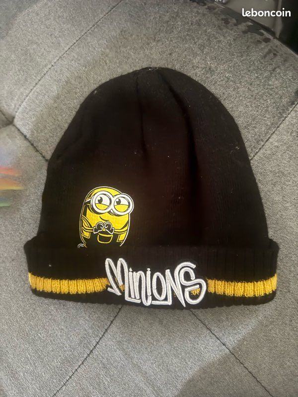 Bonnet minions (image 1)