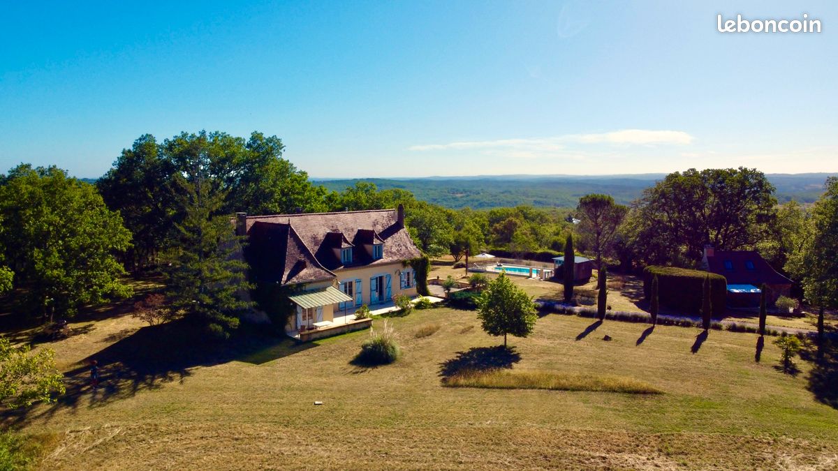 Maison 11 pièces 260 m² · à Marminiac · 260 m² · 640 000 €