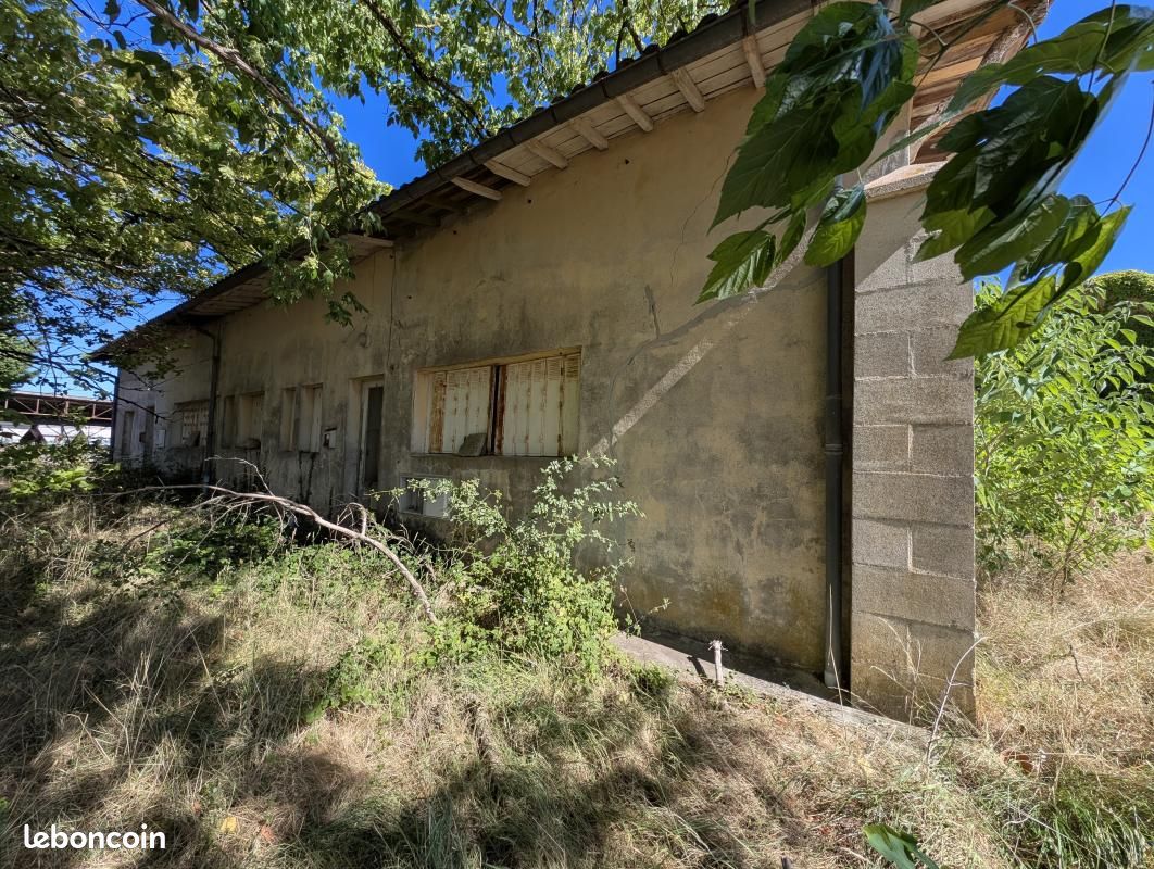 Maison 150 m² · à Capian · 150 m² · 85 000 €