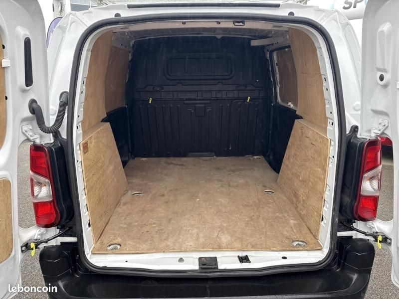 Citroen Berlingo Van M 650kg BlueHDi 100 Cabine Extenso 3 places Pack Driver Connect / GALLERIE / 12 (image 7)