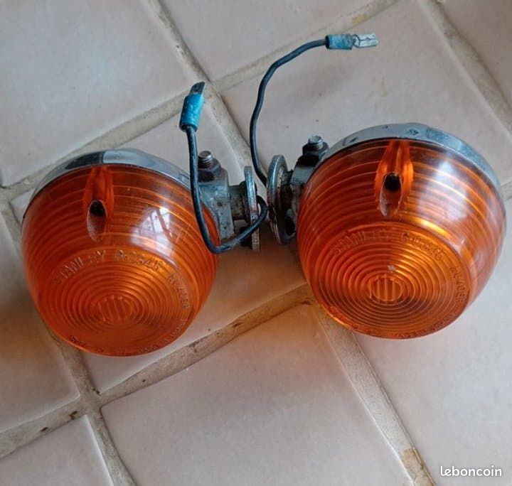 Paire CLIGNOTANTS (image 1)