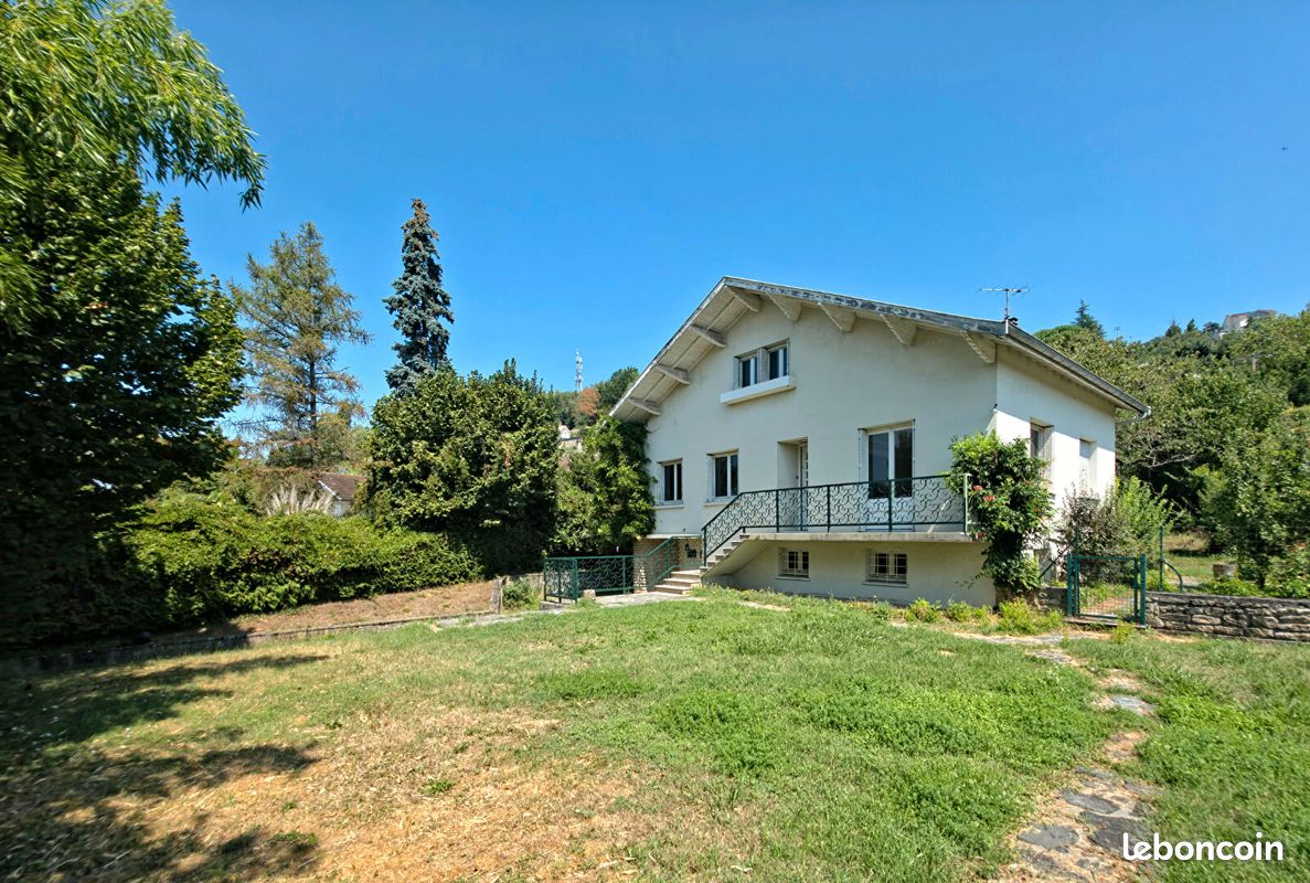 Maison 5 pièces 100 m² · à Ruy-Montceau · 100 m² · 229 000 €