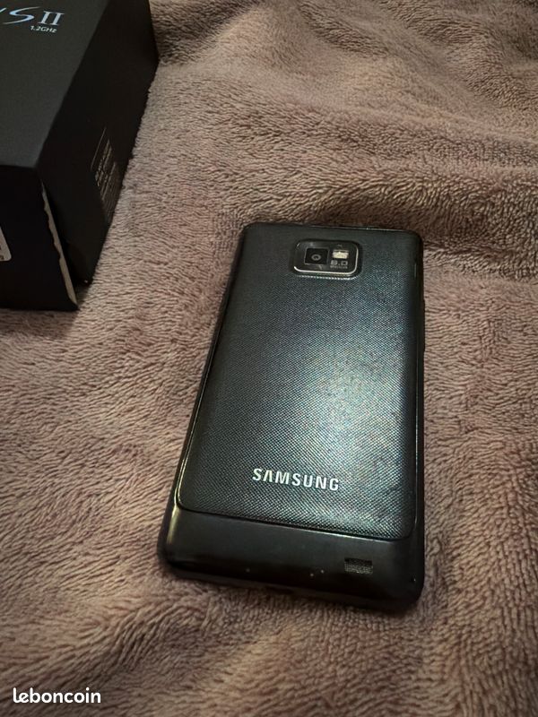 Téléphone Samsung Galaxy S2 (image 4)