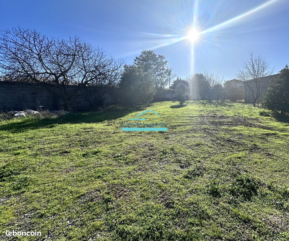 Terrain 500 m² · à Mireval · 500 m² · 250 000 €