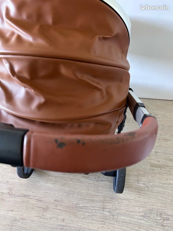 Poussette pour bébé marron (image 5)