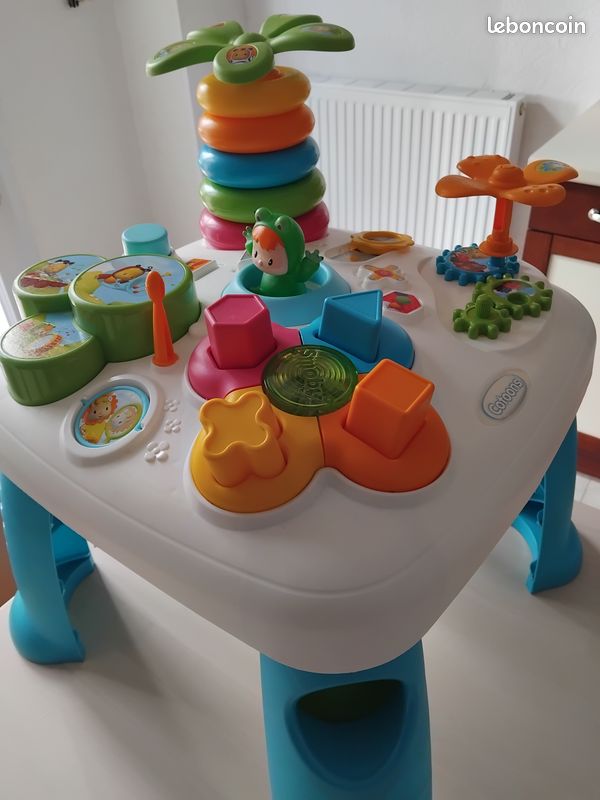 Table d' activités bébé (image 4)