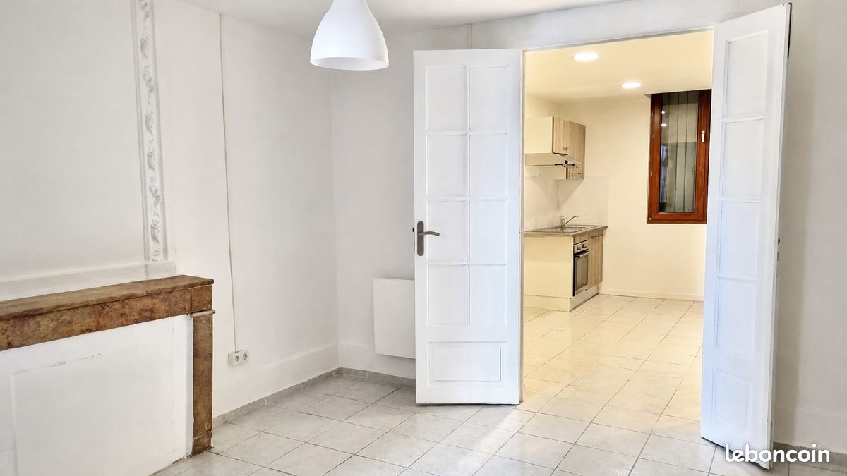 Immeuble 6 pièces 104 m² · à Sommières · 104 m² · 239 000 €