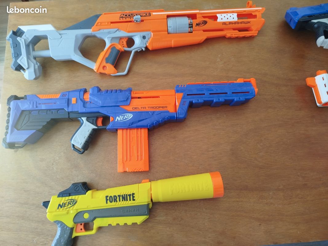 Lot De Pistolets NERF Au Choix - Neufs, Prêts Pour Des Batailles épiques !