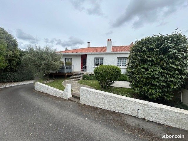 Maison 10 pièces 158 m² · à Saint-Gilles-Croix-de-Vie · 158 m² · 448 000 €