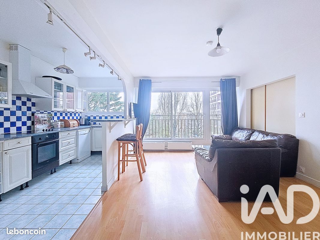Appartement 4 pièces 80 m² · à Brunoy · 80 m² · 213 000 €