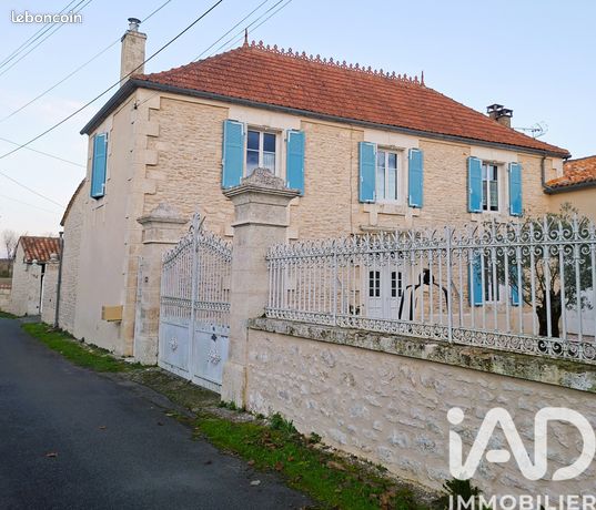 Maison 11 pièces 181 m²