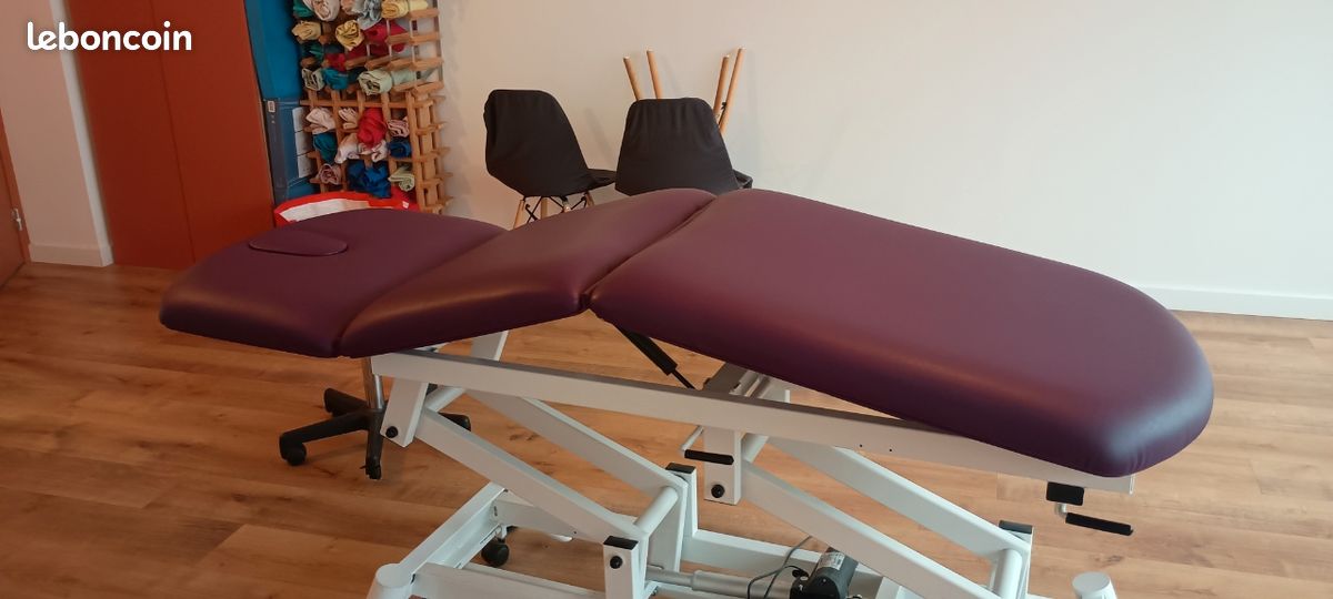 Table de massage électrique hydraulique avec plan inclinable et pli central (image 3)