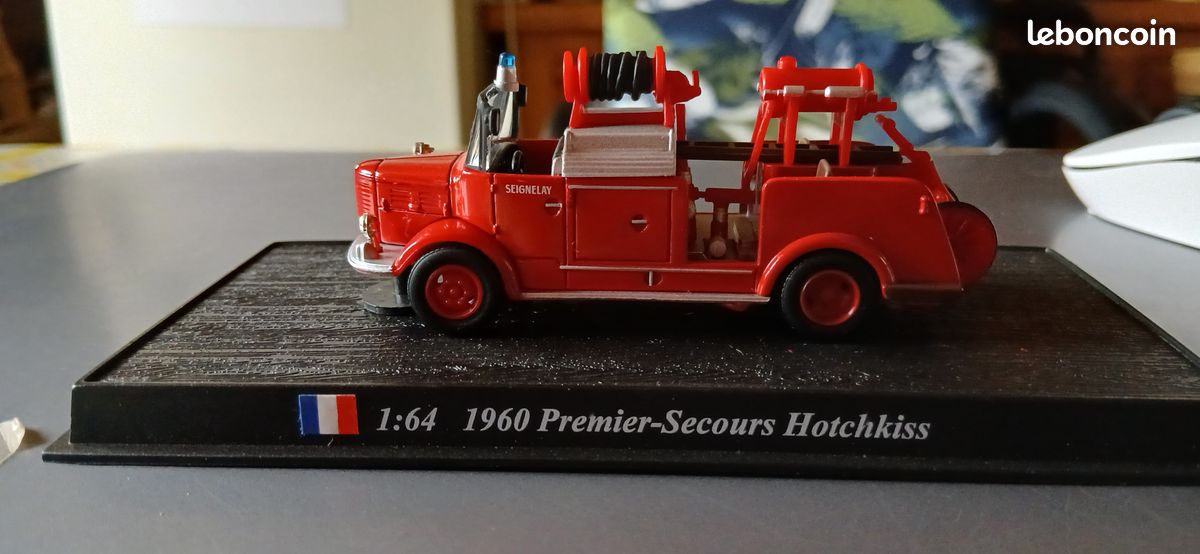Miniature Camion De Pompiers Hotchkiss - 20x30 Cm - Fabrication Française - Neuf Sous Boîte