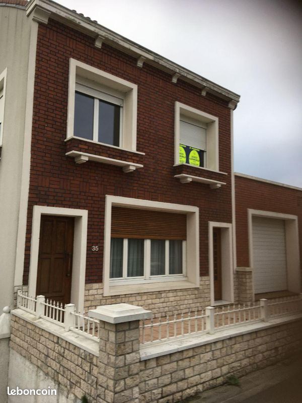 Maison 147 m² · à Bierne · 147 m² · 291 200 €