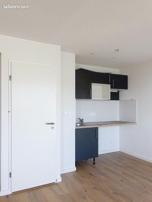 Appartement 1 pièce 38 m² · à Eaunes · 38 m² · 570 €