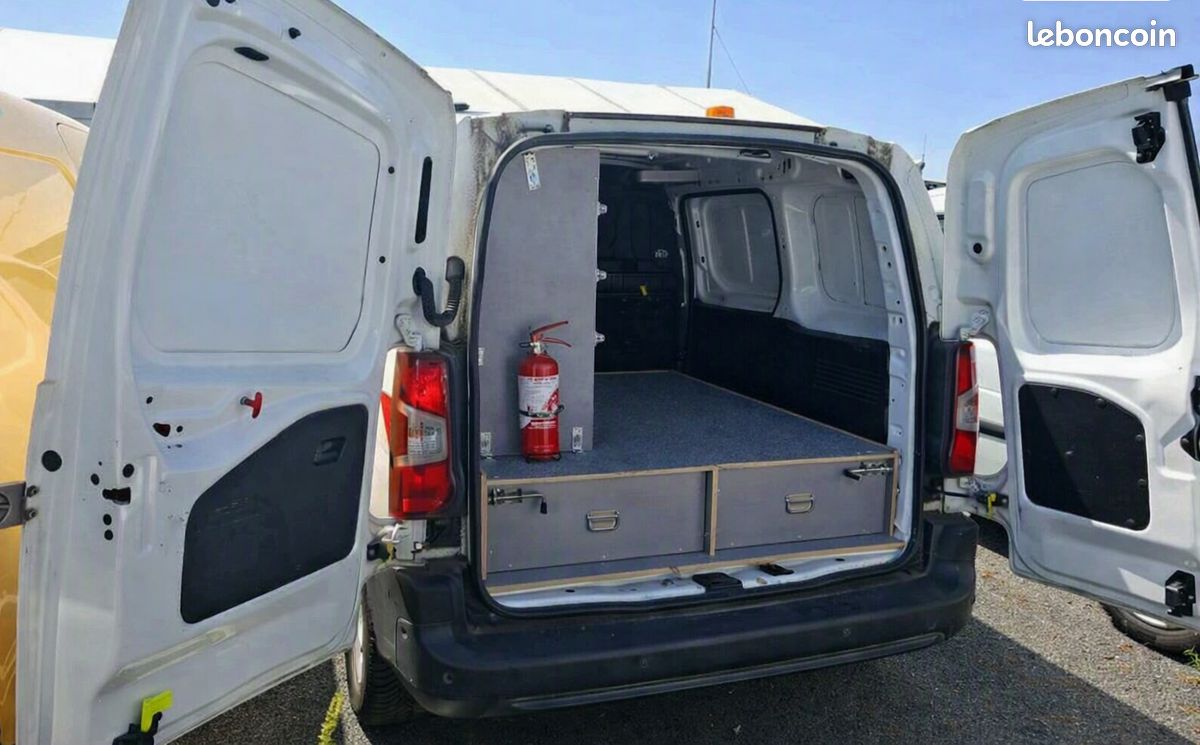Citroën Berlingo PureTech 130 EAT8 auto – 83 256 km – 10 825  HT (image 5)