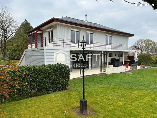 Maison 10 pièces 132 m²
