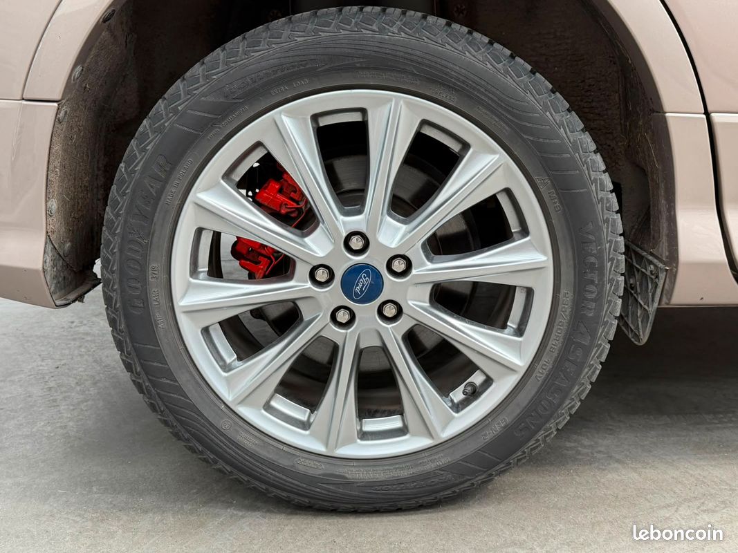 FORD Kuga 1.5 super ethanol E85 150ch Stop&Start Vignale 4x2 Euro6.2 12 MOIS DE GARANTIE (image 8)