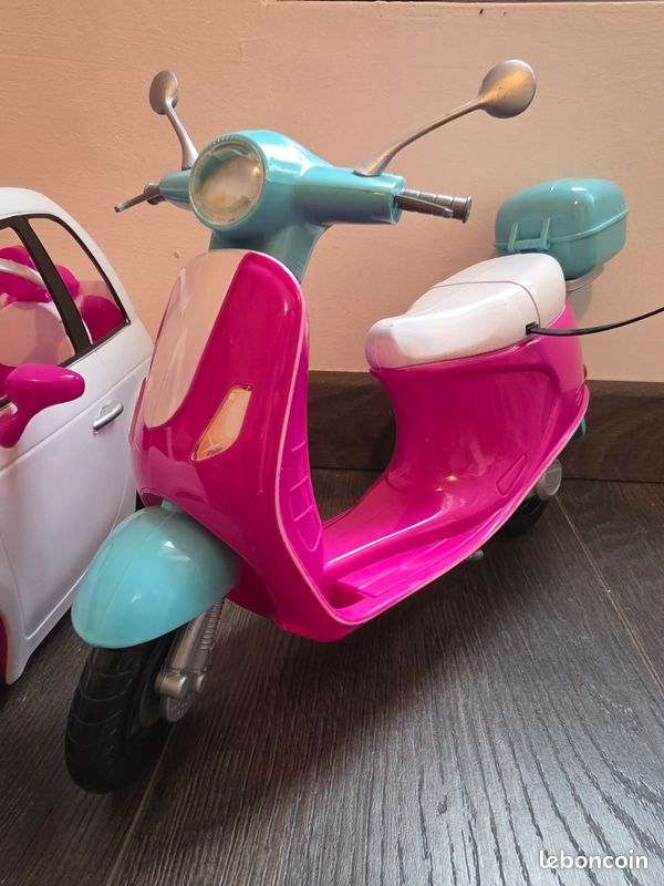 Lot voitures et scooter (image 4)