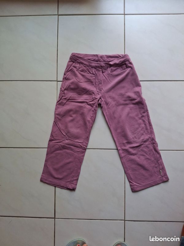 Lot de 3 pantalons et 1 short taille 8 ans (image 6)
