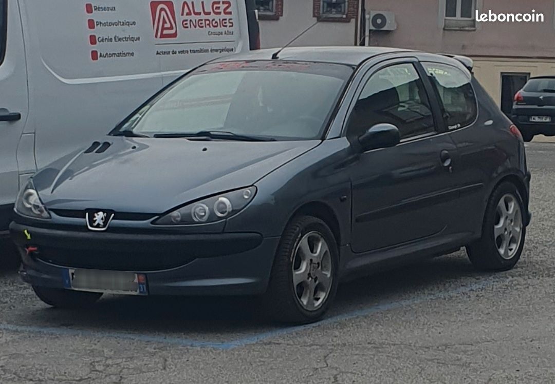 Toute pièces 206 (image 1)