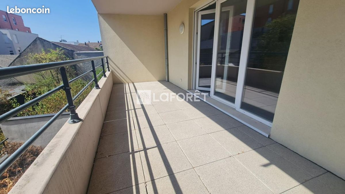Appartement 3 pièces 78 m² · à Saint-Louis · 78 m² · 1 150 €