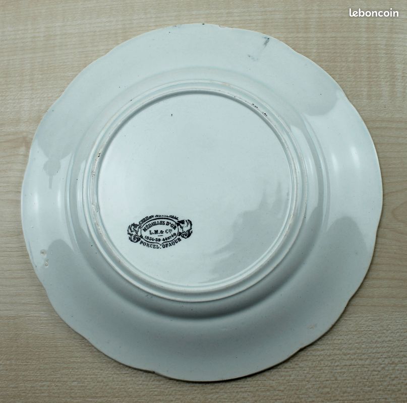 ANCIENNE ASSIETTE CREIL MONTEREAU XIXe - LES ANIMAUX INTELLIGENTS N°4: UN BON PIGEON (image 3)