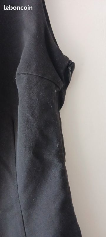 Robe droite noire (image 3)