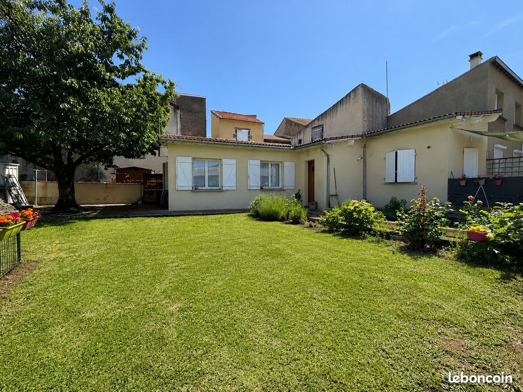 Maison 5 pièces 100 m² · à Volvic · 100 m² · 199 900 €