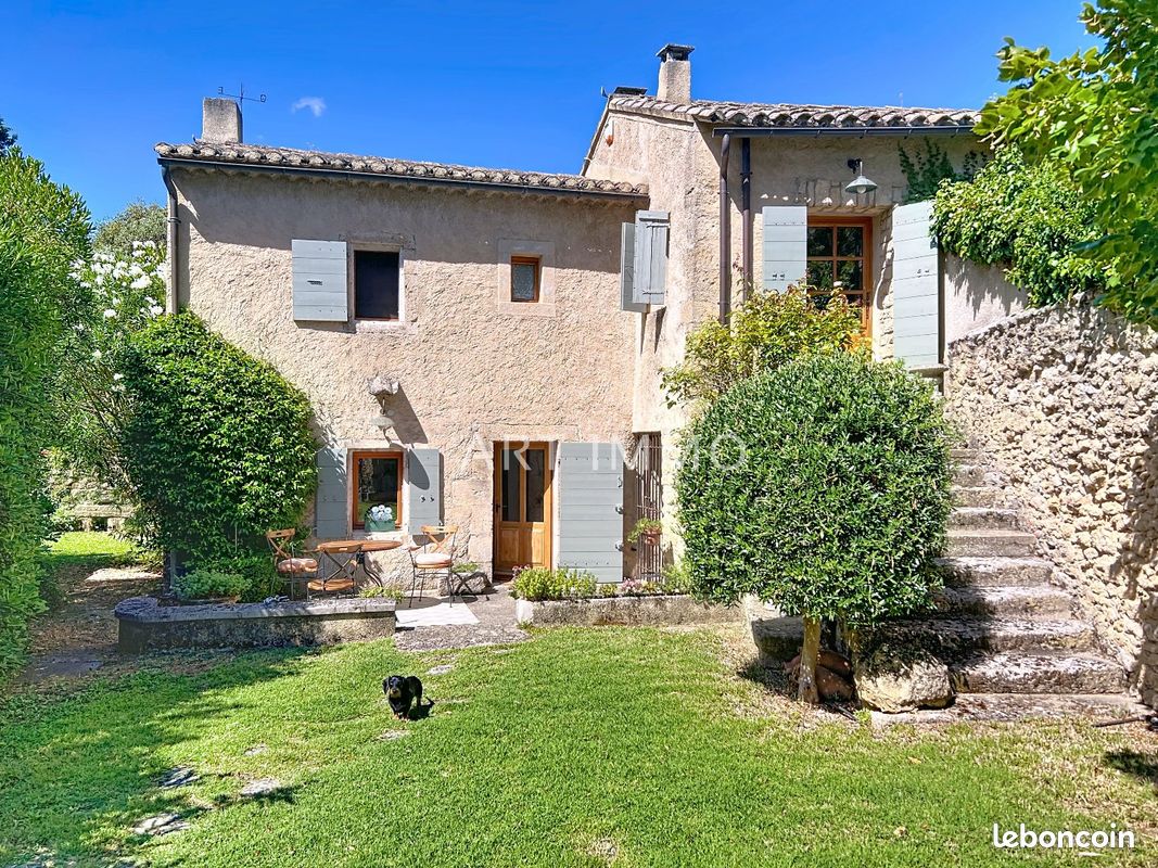 Maison 6 pièces 130 m² · à Taillades · 130 m² · 759 000 €