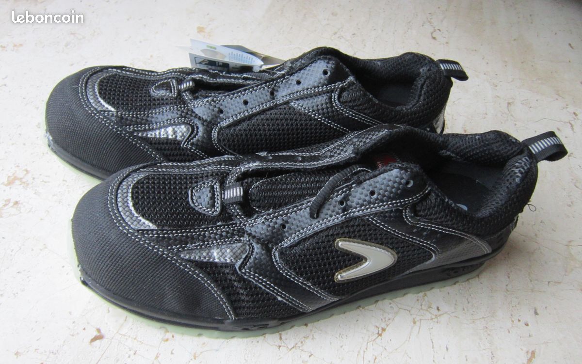 Cofra SIVORI S1 P SRC Safety Shoes - Black Size 47, Rubber Sole Work Trainers