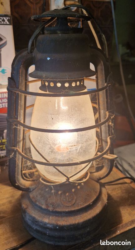 lampe tempête (2) - Fer (fonte/fer forgé