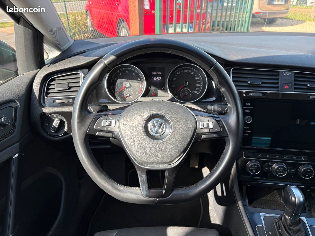 Volkswagen golf vii facelift 1.5l tsi 150ch dsg7 carat pack r-line / 4 PNEUS NEUFS 4 SAISONS (image 6)