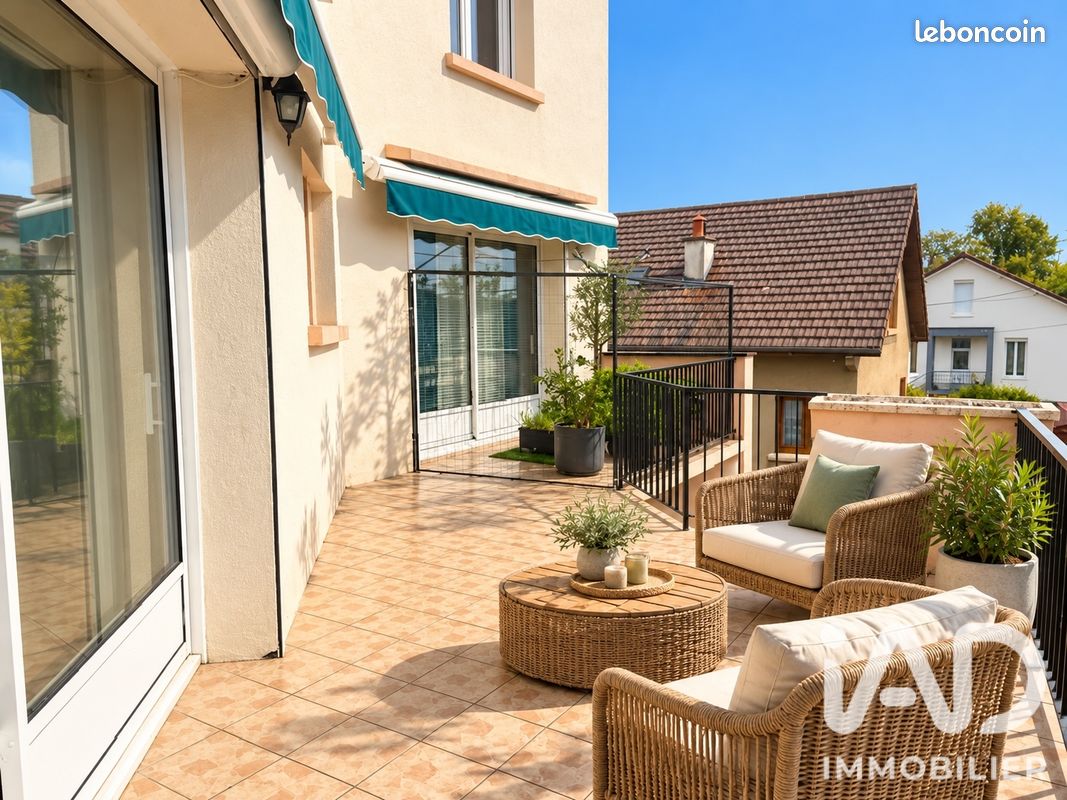 Appartement 3 pièces 84 m² · à Dole · 84 m² · 58 000 €