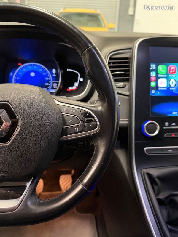 Renault SCÉNIC IV Intens 1.6 DCI 130 / CARPLAY FILAIRE / CAMERA RECUL / RADARS AV AR / GRAND ECRAN / KEYLESS /ROUE DE SECOURS GALETTE (image 19)