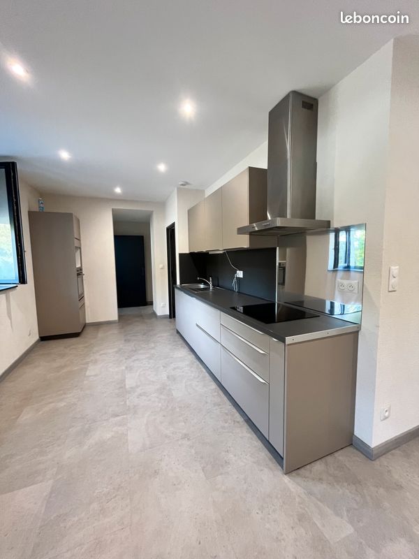 Appartement 3 pièces 80 m² · à Valserhône · 80 m² · 1 185 €/mois