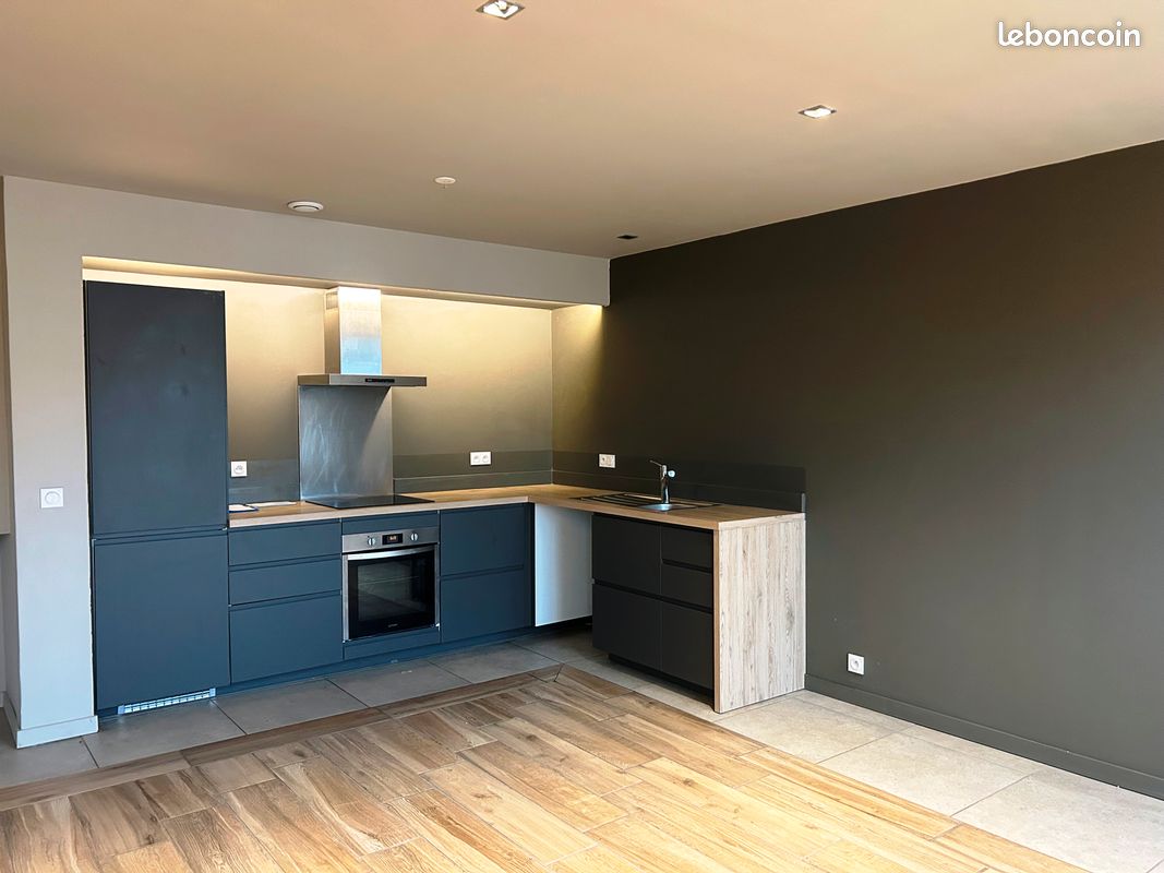 Appartement 2 pièces 45 m² · à Saint-Étienne · 45 m² · 595 €/mois
