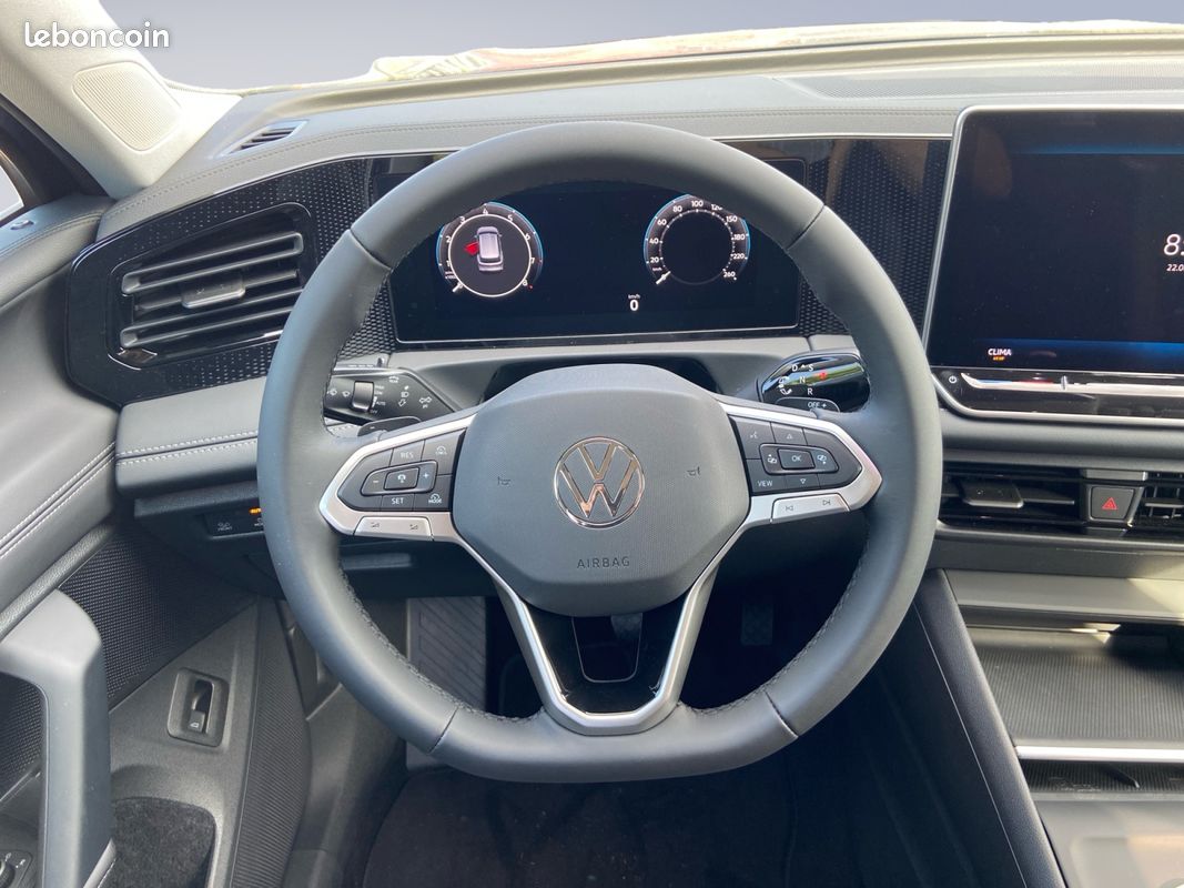 VOLKSWAGEN Tiguan 1.5 eTSI 131ch DSG7 VW Edition (image 12)