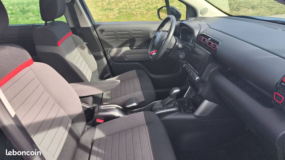 Citroën C3 Aircross 1.2 PureTech 110 EAT6 Shine (image 29)