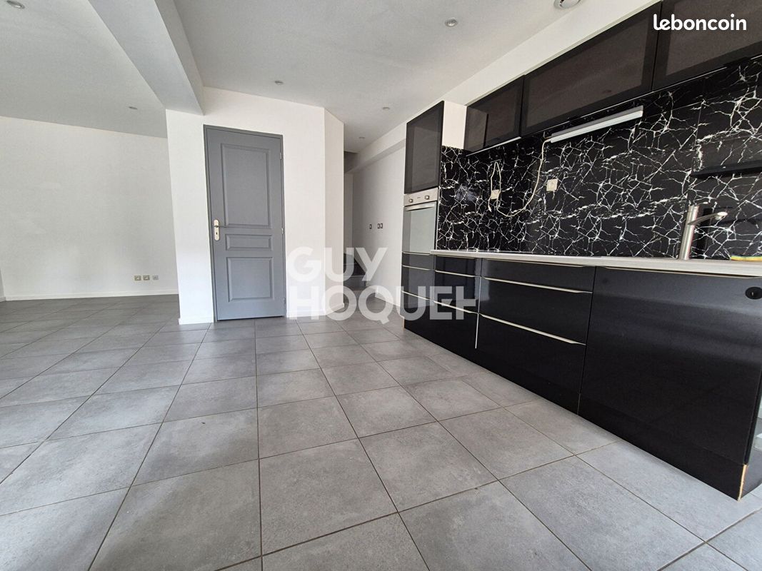 Maison 3 pièces 70 m² · à Brienon-sur-Armançon · 70 m² · 87 000 €