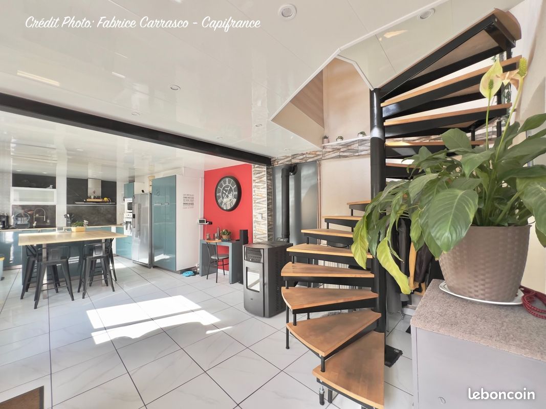 Maison 6 pièces 145 m² · à Gerzat · 145 m² · 193 000 €
