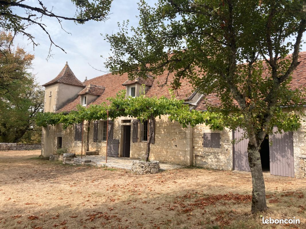 Maison 5 pièces 134 m² · à Le Bastit · 134 m² · 270 000 €