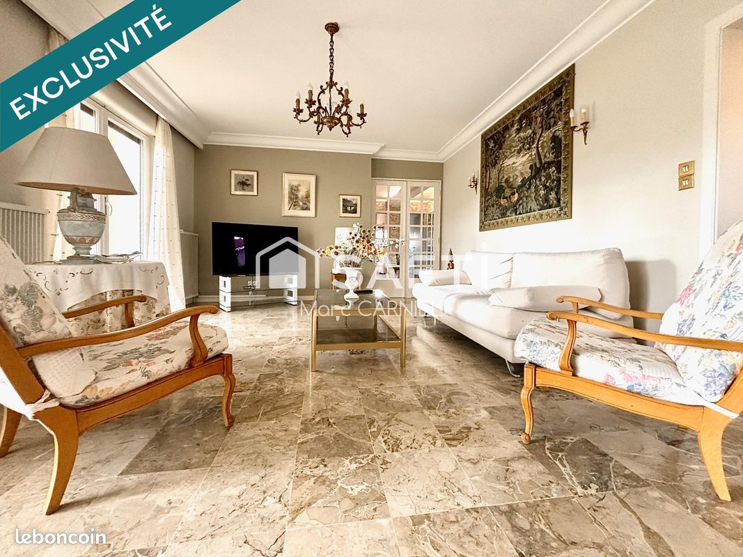 Maison 9 pièces 200 m² · à Haucourt-Moulaine · 200 m² · 325 000 €