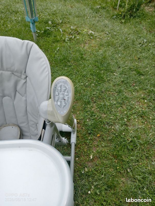 Chaise haute (image 2)